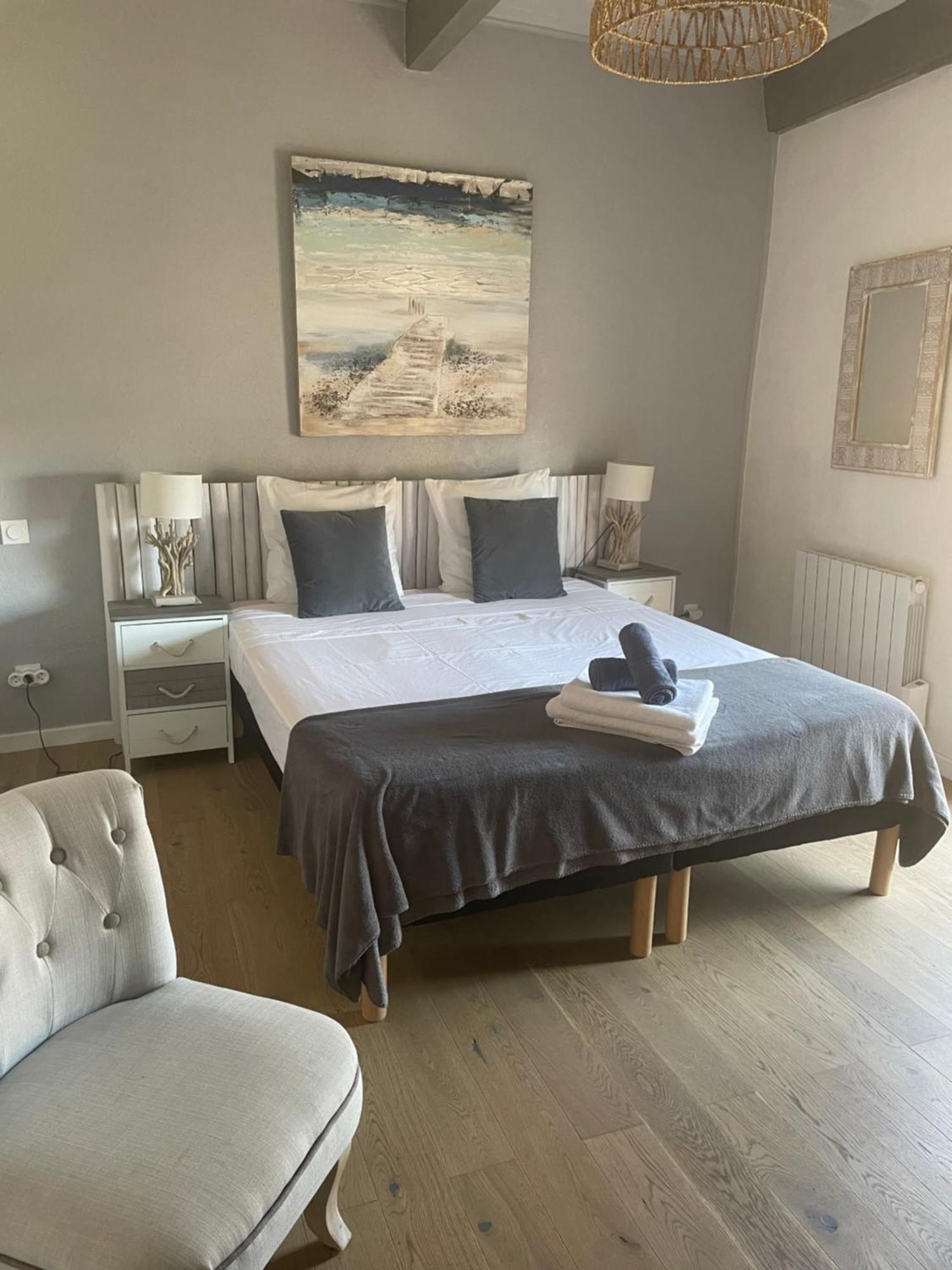Appartement A 50 M De La Place Aux Herbes Uzès Zewnętrze zdjęcie